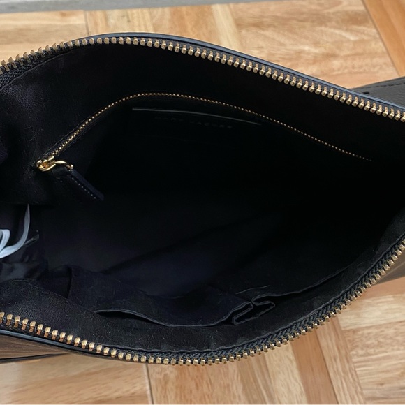 Marc Jacobs Downtown Studded Black Leather Crossbody Bag - Picture 14 of 15